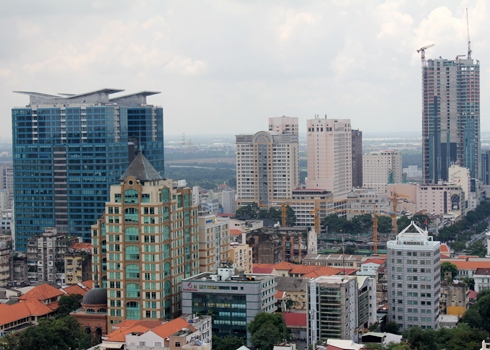 Các trung tâm thương mại tại TP HCM đang chào đón những khách thuê ngoài ngành bán lẻ để tăng tỷ lệ lấp đầy