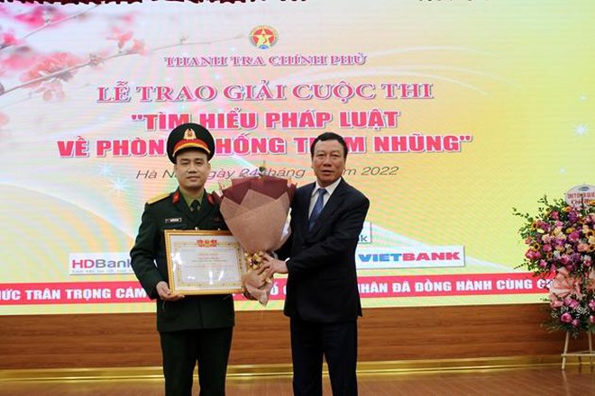 Thanh tra Chính phủ trao giải Cuộc thi "Tìm hiểu pháp luật về phòng, chống tham nhũng” ảnh 1