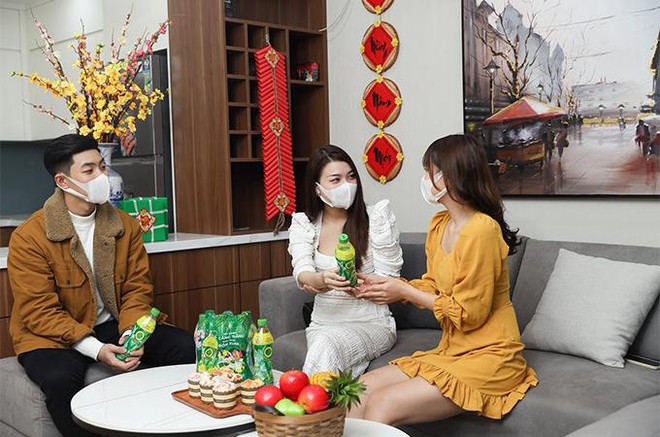 Tết 5K, ‘netizen’ lên mạng ‘cụng trà thật chill’ cho Tân niên rộn rã ảnh 1