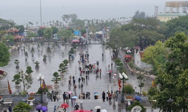 Quảng Ninh: Cán bộ, công chức, viên chức không đi lễ hội trong giờ hành chính