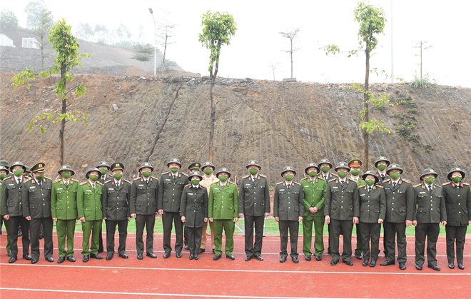 Bộ Công an phát động hưởng ứng Tết trồng cây mừng Xuân Nhâm Dần 2022, bảo vệ môi trường và đa dạng sinh học ảnh 5