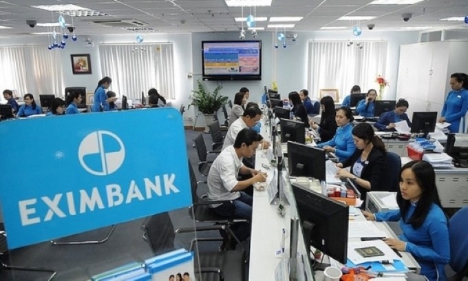 Cổ phiếu ngân hàng tiếp tục suy yếu, EIB "thêm nóng" sau biến động lớn tại Eximbank