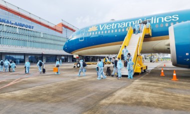 Mở lại các đường bay quốc tế