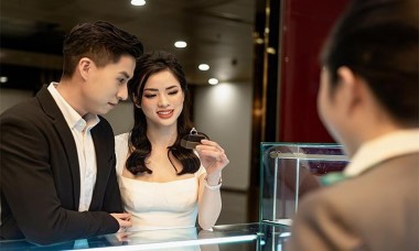 Valentine khác biệt với trang sức kim cương đẳng cấp của FJC