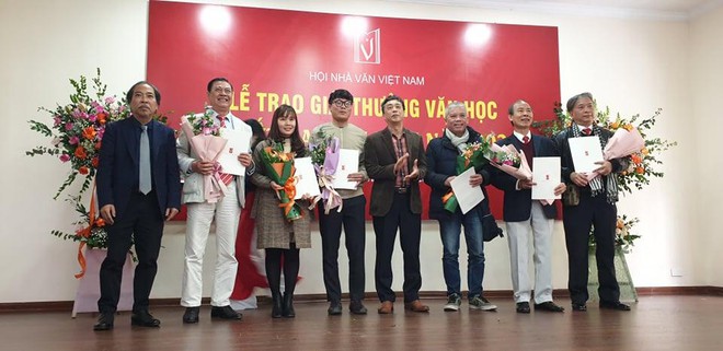 Nguyễn Hữu Hồng Minh không có tên trong danh sách hội viên năm 2021, Chủ tịch Hội Nhà văn Việt Nam nói gì? ảnh 2