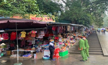 Đảm bảo an ninh trật tự để du khách vãn cảnh chùa Hương an toàn