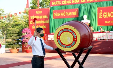 Hơn 1600 thanh niên tỉnh Bình Thuận lên đường nhập ngũ