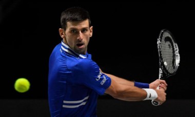 Djokovic kiên quyết không tiêm vaccine Covid-19