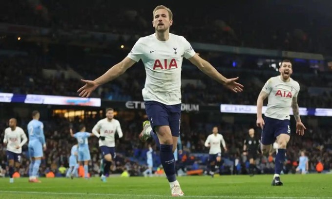 Kane và Son giúp Tottenham nhấn chìm Man City