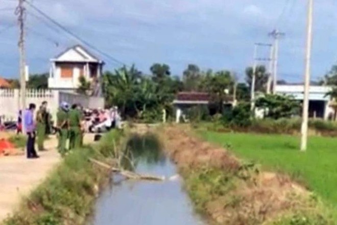 [Tin nhanh sáng 22-2-2022] Tìm thấy thi thể cô gái mất tích dưới kênh thủy nông ảnh 1