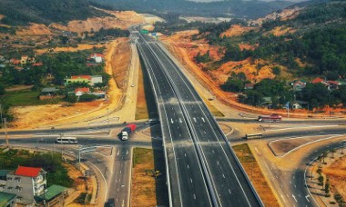 Bộ GTVT yêu cầu rút ngắn tiến độ thi công các dự án thành phần thuộc dự án cao tốc Bắc-Nam