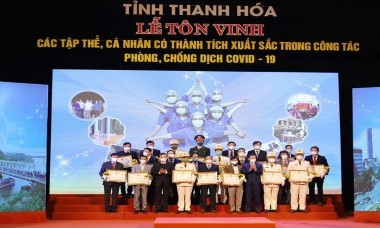 Thanh Hóa: Tôn vinh, khen thưởng tập thể, cá nhân có thành tích xuất sắc trong công tác phòng, chống dịch Covid-19