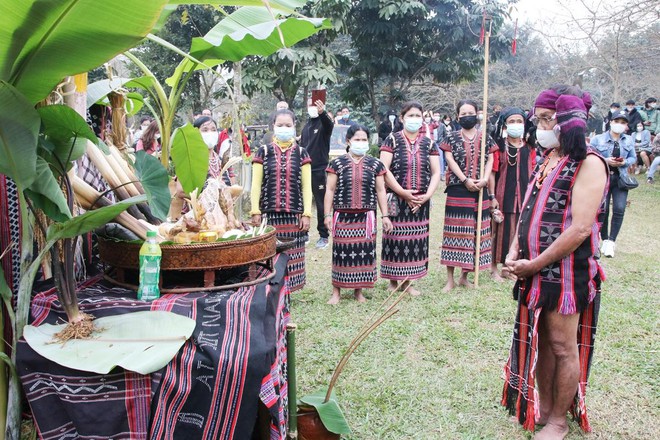 Hoạt động “Tháng Ba - Màu xanh tôi yêu” tại Làng Văn hóa - Du lịch các dân tộc Việt Nam ảnh 1