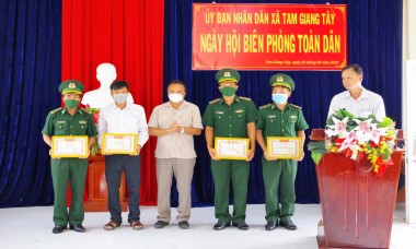 Tam Giang Tây xây dựng tốt nền biên phòng toàn dân