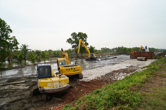 Nhà thầu triển khai thi công các dự án đầu tư xây dựng tuyến đường bộ ven biển đoạn qua địa bàn TP Hải Phòng.