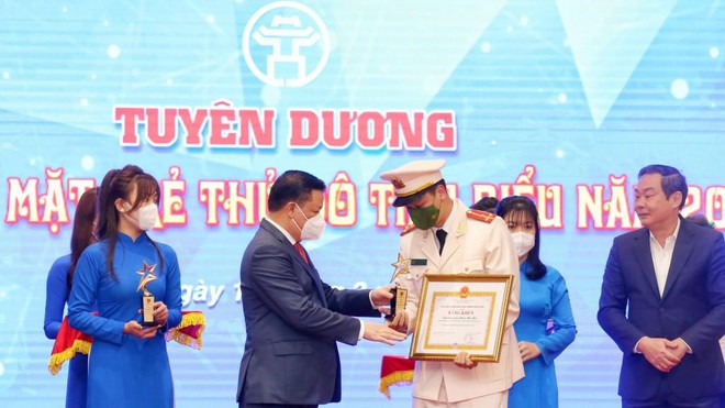 Bí thư Thành uỷ Hà Nội đối thoại với đoàn viên, thanh niên Thủ đô ảnh 2