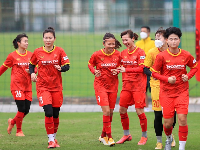 Tuyển nữ Việt Nam tạm quên World Cup để giữ "vàng" SEA Games ảnh 1