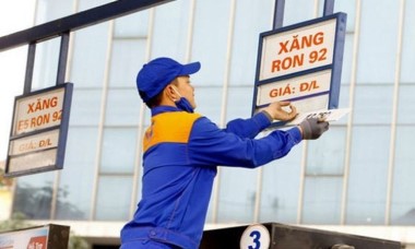 Giá xăng dầu hôm nay 31/3/2022: Đồng loạt tăng trên thị trường quốc tế