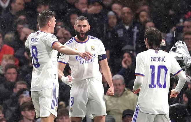 Real vùi dập Chelsea nhờ hattrick của Benzema ảnh 1