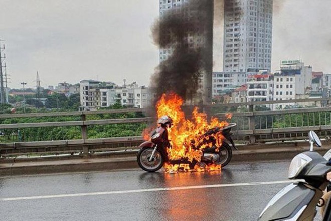 Vụ cháy làm 5 người tử vong: Lỗi chập điện ắc quy xảy ra khi nào? ảnh 2