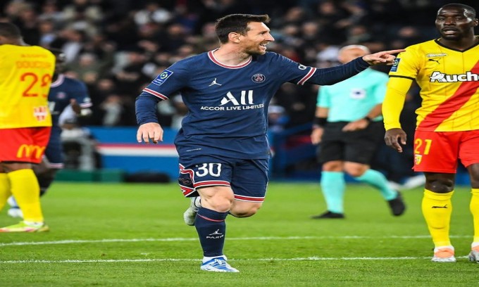 Messi vô địch Ligue 1 cùng PSG