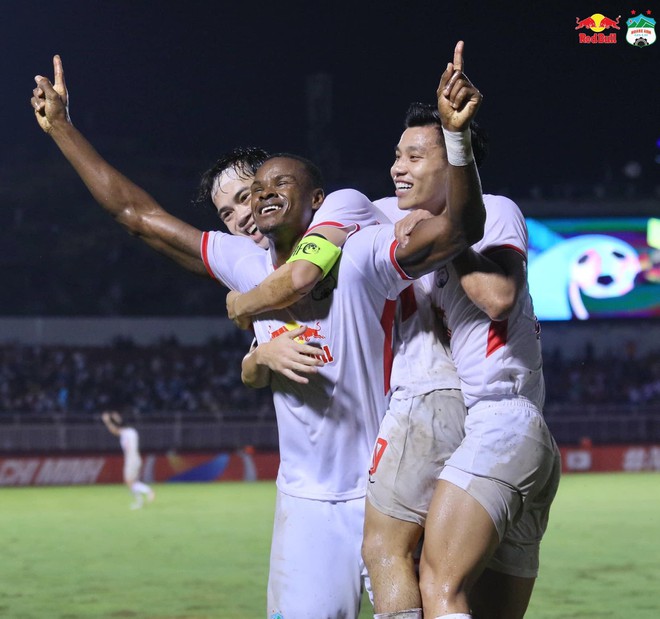 HAGL thắng trận đầu tiên ở AFC Champions League ảnh 1