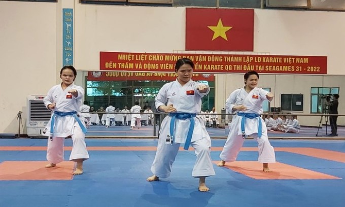 Karatedo Việt Nam nhận động viên đặc biệt trước thềm SEA Games 31