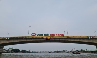 Có chính sách ưu đãi giá vé trên các đường bay đến Cần Thơ để "hút" khách du lịch