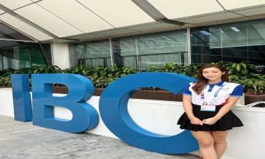 Hoa hậu Đỗ Mỹ Linh bận rộn "ngày 5 bản tin" để phục vụ SEA Games