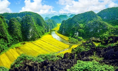 Ninh Bình: Tuần du lịch "Sắc vàng Tam Cốc - Tràng An"