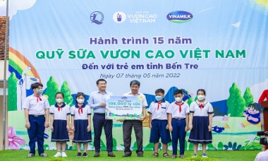 Quỹ sữa Vươn cao Việt Nam và Vinamilk khởi động hành trình năm thứ 15, mang 1,9 triệu ly sữa đến với trẻ em