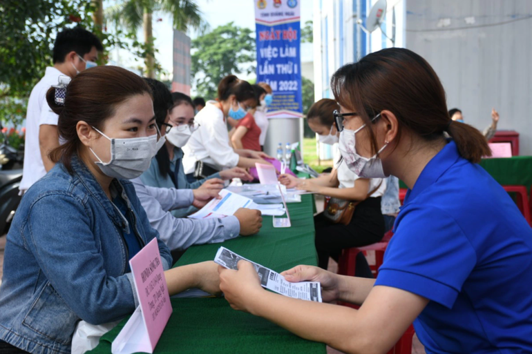 nlntv-tuyen-lao-dong-quang-ngai-quoc-trieu-1654314552706-1654334650.jpeg