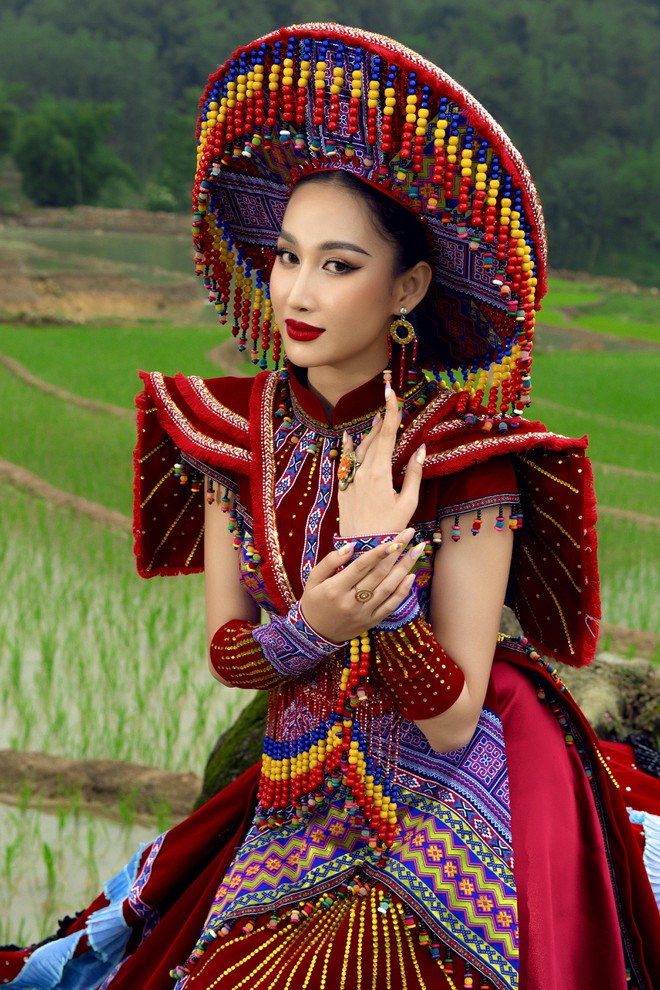 Đại diện nhan sắc Việt tại "Miss Global 2022" nổi bật với trang phục mang dấu ấn miền núi phía Bắc ảnh 3