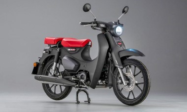 Cuộc chiến thượng lưu phiên bản Honda: Nên lựa chọn SH 2022 hay Super Cub C125 2022?