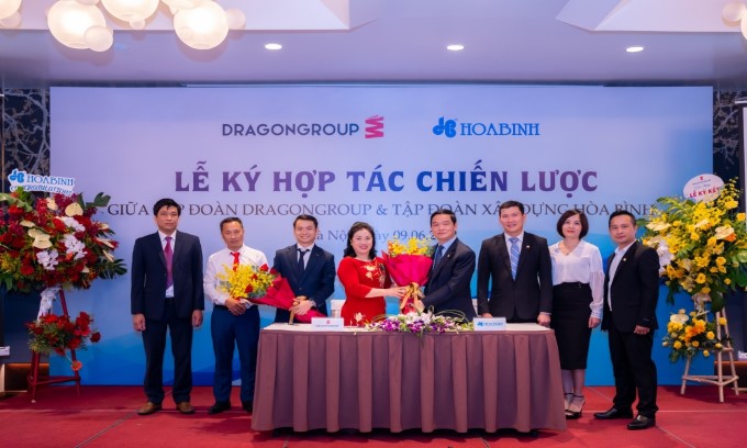 Tập đoàn Xây dựng Hòa Bình và Tập đoàn DragonGroup kí kết hợp tác chiến lược