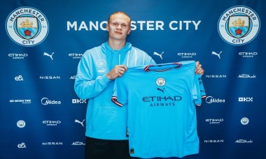 Erling Haaland chính thức ra mắt Man City