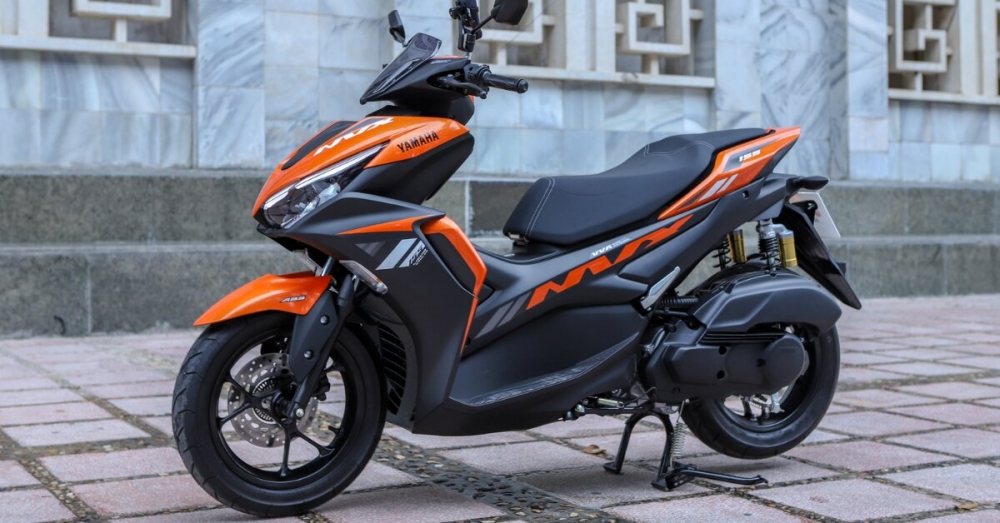 Xe máy tay ga thể thao Honda NVX 155 VVA thế hệ II có gì mới so với đời trước?