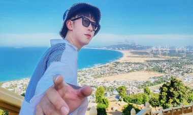 Theo chân vlogger, youtuber, travel blogger khám phá du lịch Việt