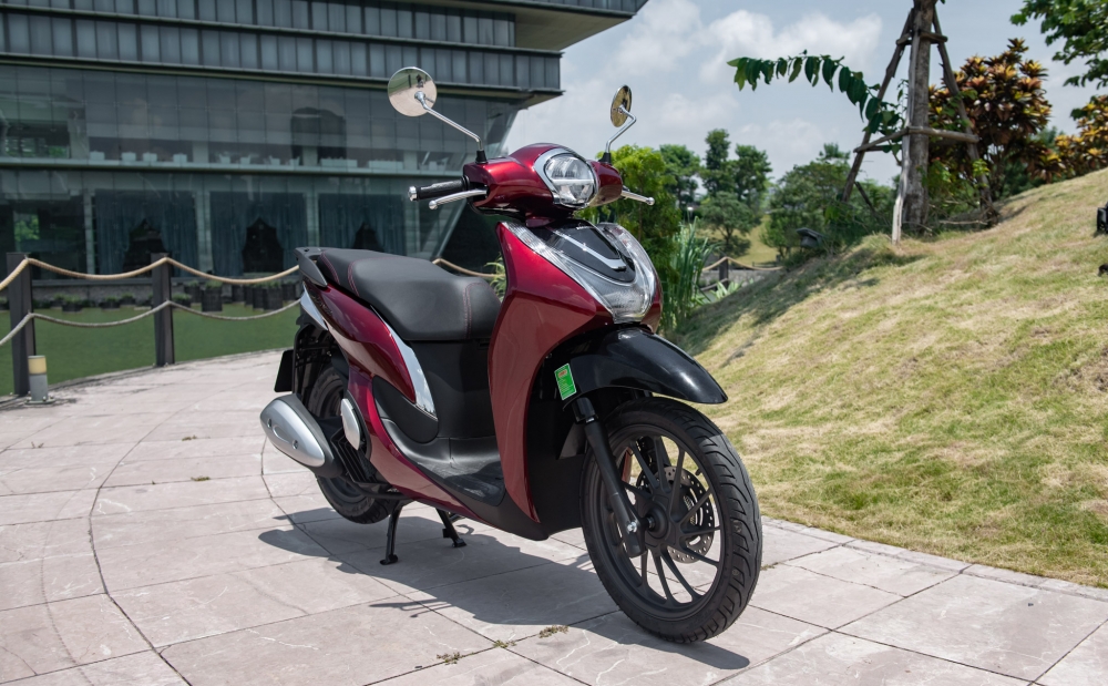 Xe máy Honda SH Mode 2022 xu hướng thời trang, kiểu dáng 