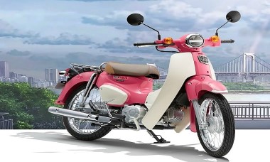 Honda Super Cub 110 phiên bản hồng mộng mơ "đốn tim" phái nữ: Mở bán với giá bất ngờ