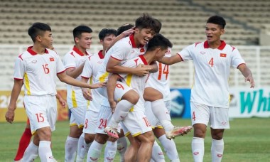 'Thuyền trưởng' U19 Việt Nam hài lòng với chiến thắng trước Myanmar