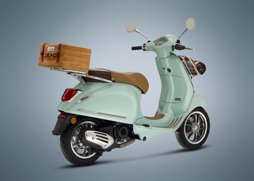 Xe máy tay ga Vespa Pic Nic 2022: “Chanh xả”, đốn tim người hâm mộ