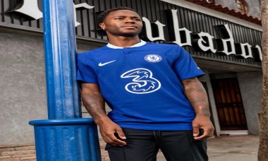 Sterling hớn hở ra mắt Chelsea tại Mỹ