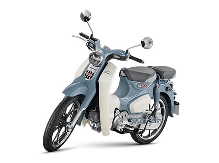 Honda Super Cub C125 màu xanh da trời trắng