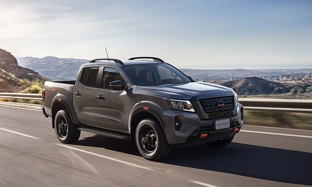 Xe ô tô Nissan Navara 2022