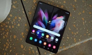 Samsung ra mắt bộ đôi Galaxy Z Fold4 và Galaxy Z Fold4: iPhone 14 cũng “khóc thét”