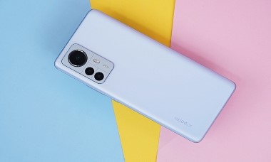 Xiaomi 12T Pro bất ngờ lộ diện: Lượng pin "siêu khủng", hứa hẹn "vượt mặt" Galaxy S22 Ultra