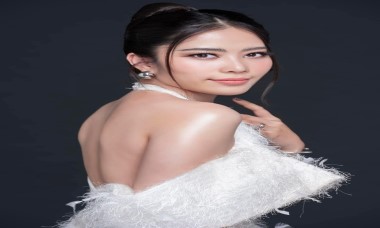 "Hậu" Miss World Vietnam 2022, Nam Em có hành động bất ngờ, lý giải việc khóc như mưa trên sân khấu