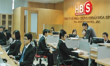 Chứng khoán Hòa Bình (HBS): Bổ nhiệm ông Lê Xuân Tùng làm Chủ tịch HĐQT