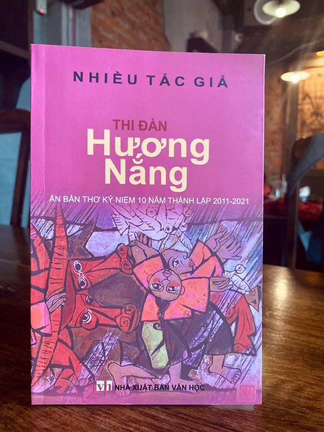 "Thi đàn Hương nắng" - sân chơi của những người chiến sĩ có tâm hồn đậm chất thơ ảnh 2